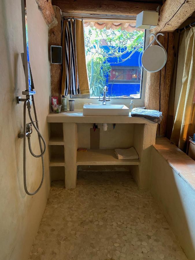 maison dans jardin Villeseque-des-Corbieres Extérieur photo