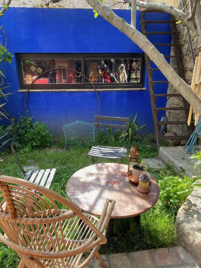 maison dans jardin Villeseque-des-Corbieres Extérieur photo