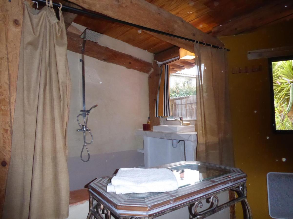 maison dans jardin Villeseque-des-Corbieres Extérieur photo